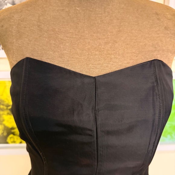 Vintage 80s Black Strapless Party Dress Lace Ruffle Skirt Bow Back - Picture 4 of 8